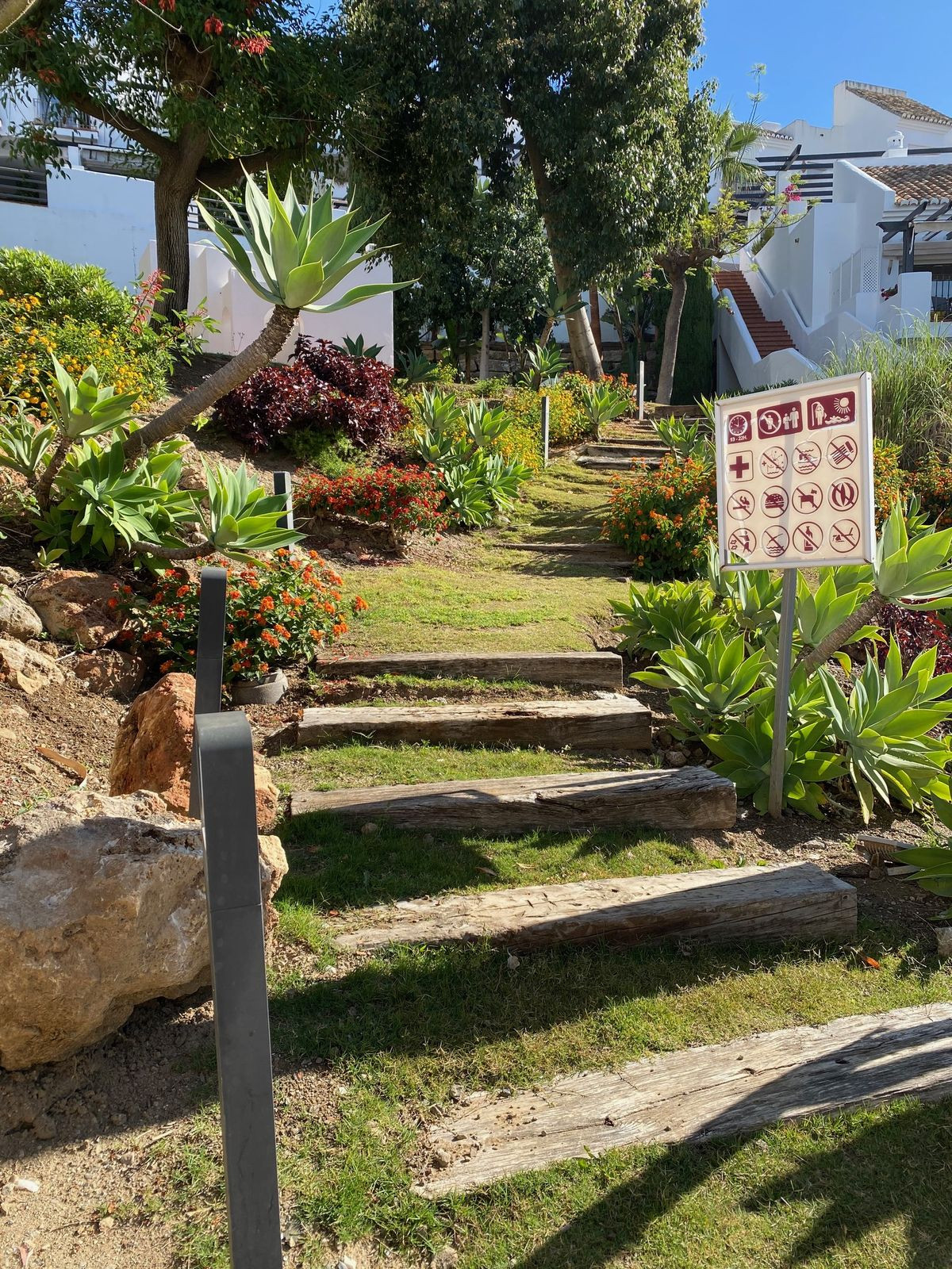 Geschakelde Woning te koop in Istán | 3 slaapkamers H5157373