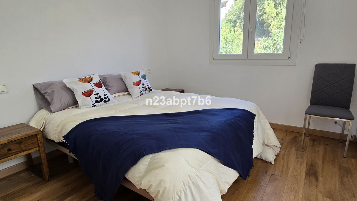 Geschakelde Woning te koop in Istán | 2 slaapkamers H5158084
