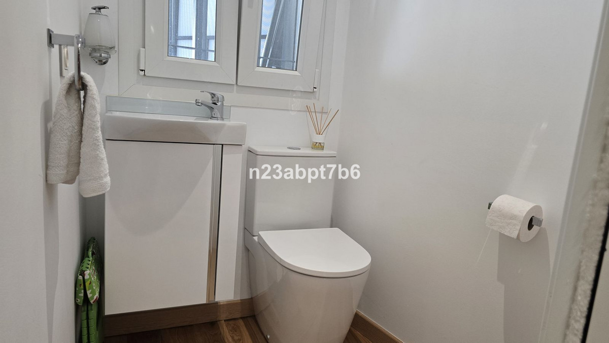Geschakelde Woning te koop in Istán | 2 slaapkamers H5158084
