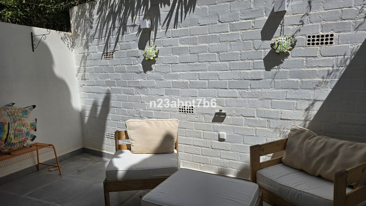 Geschakelde Woning te koop in Istán | 2 slaapkamers H5158084