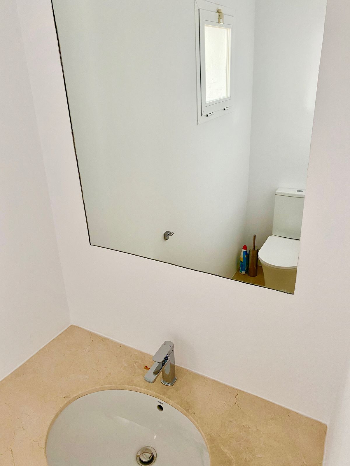 Geschakelde Woning te koop in Istán | 3 slaapkamers H5158285