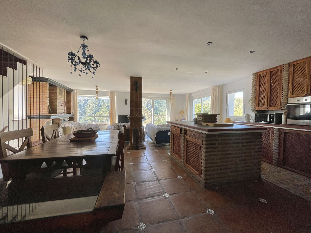 Property main view 25