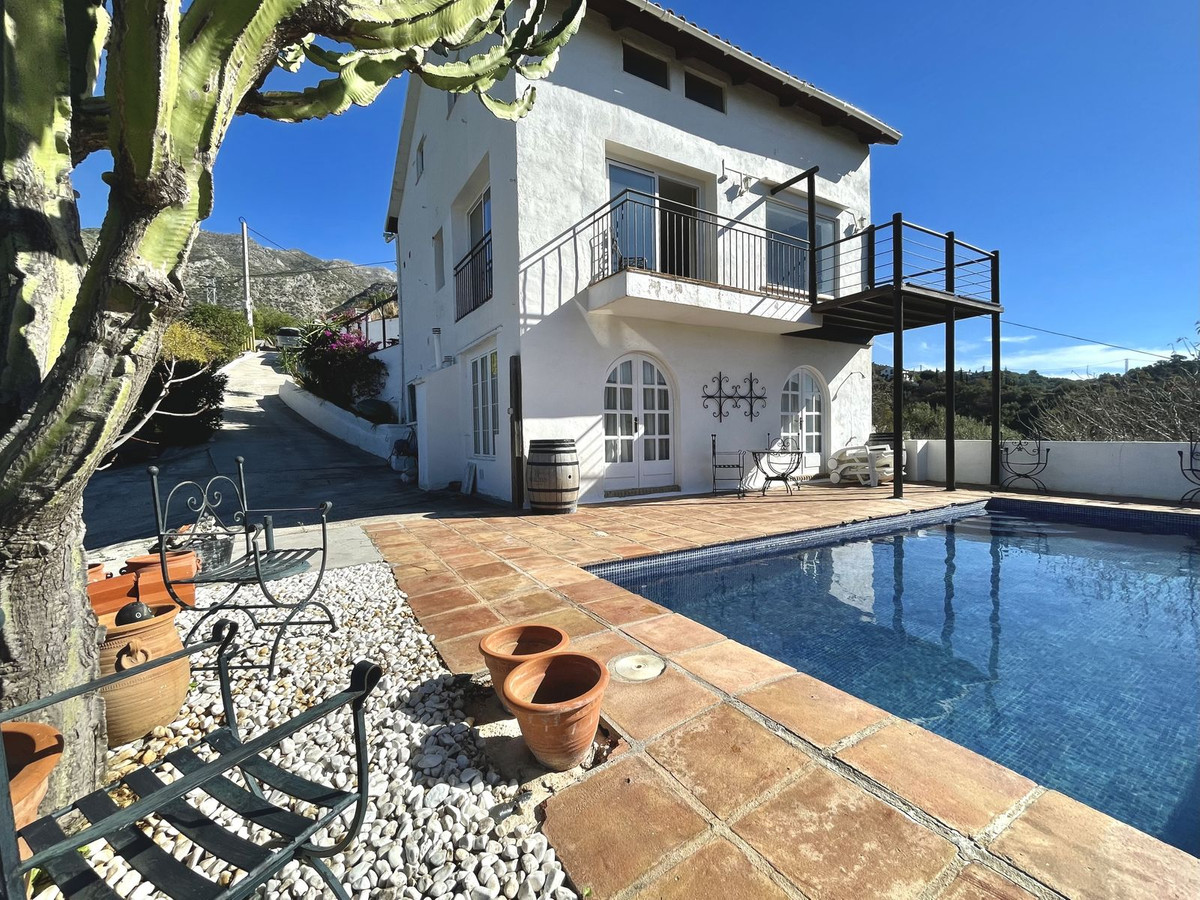 Property main view 44