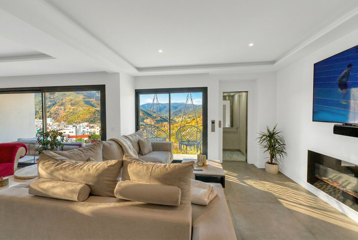 Property main view 25