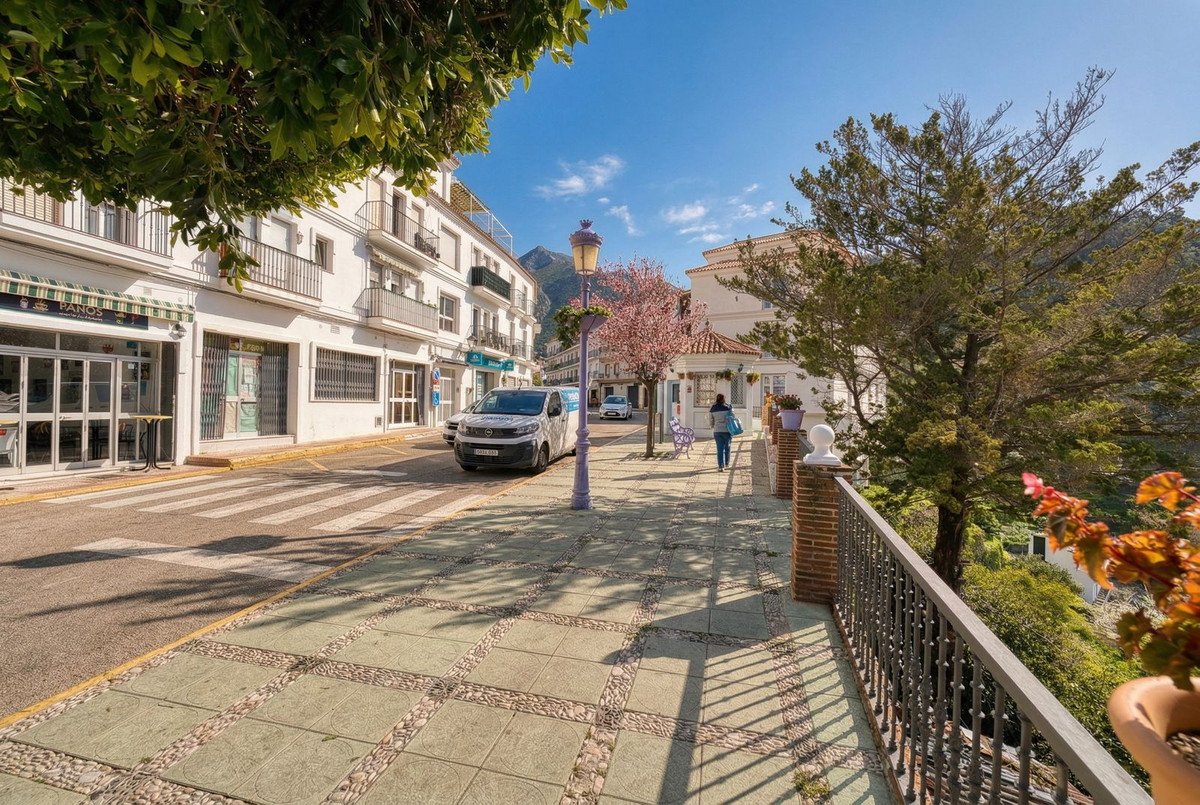 Property main view 32