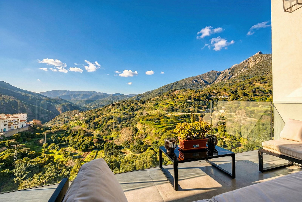 Property main view 42