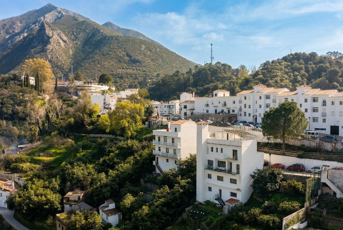 Property main view 46