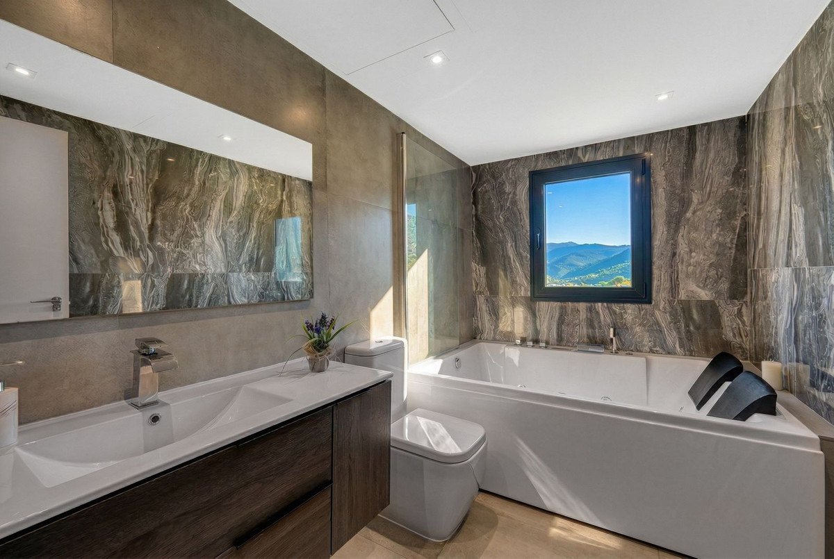 Property main view 47