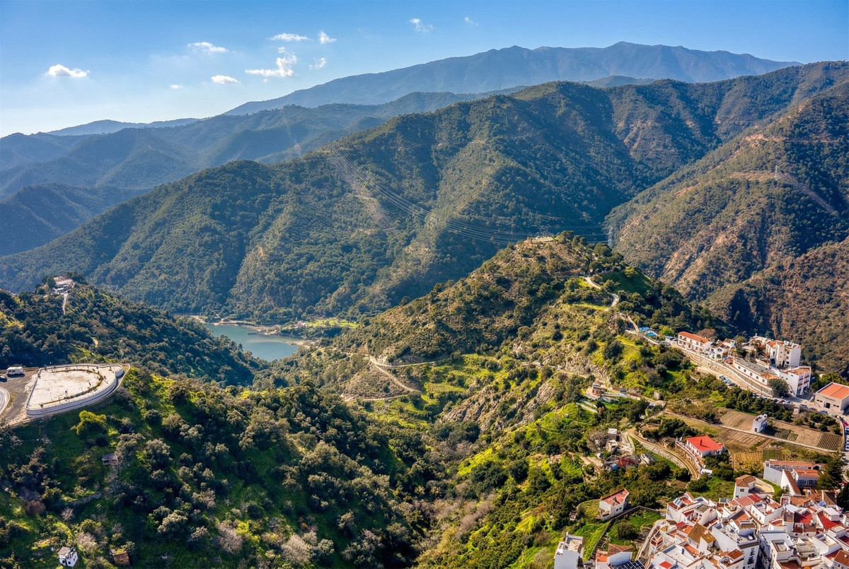 Property main view 50