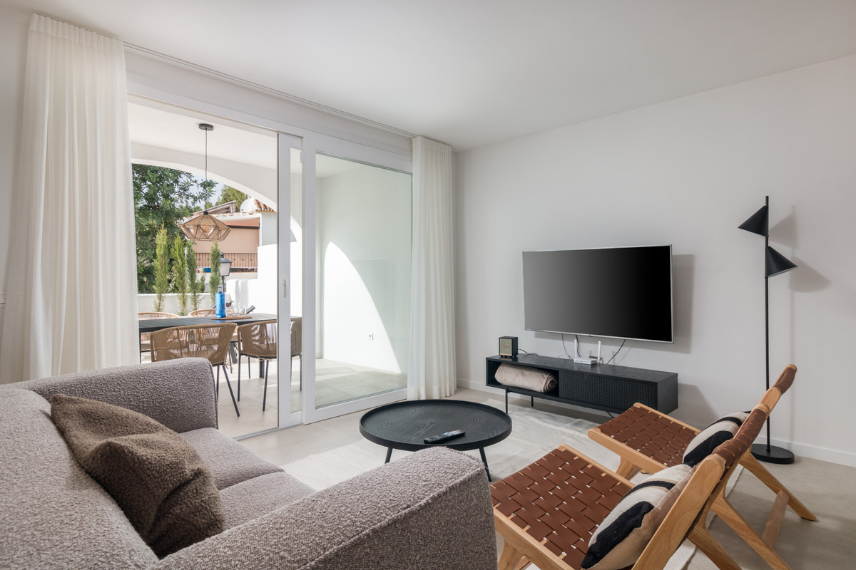 Huis te koop in Istán | 2 slaapkamers H5380216