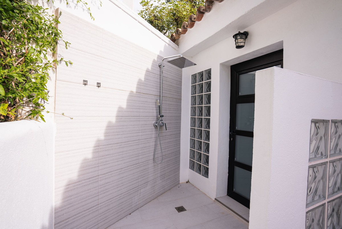 Property main view 33