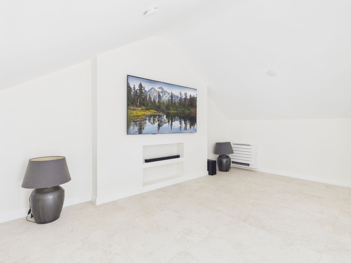 Property main view 38