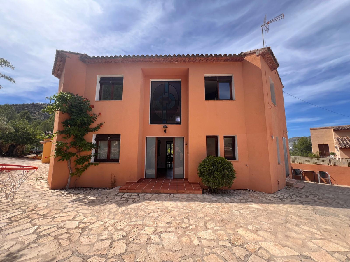 Finca - Cortijo te koop in Jalon | 10 slaapkamers H5139985