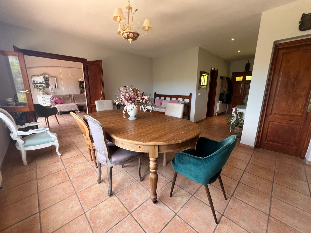 Finca - Cortijo te koop in Jalon | 10 slaapkamers H5139985