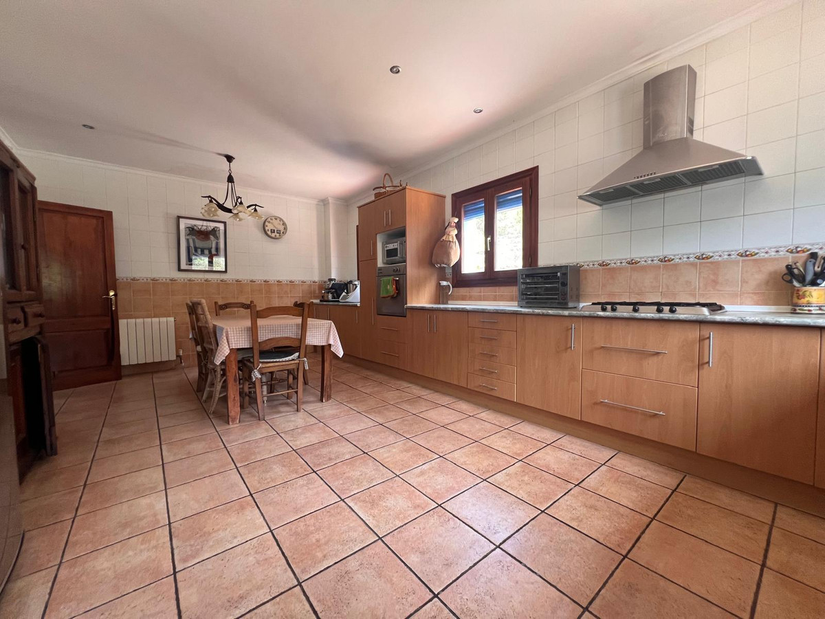 Finca - Cortijo te koop in Jalon | 10 slaapkamers H5139985