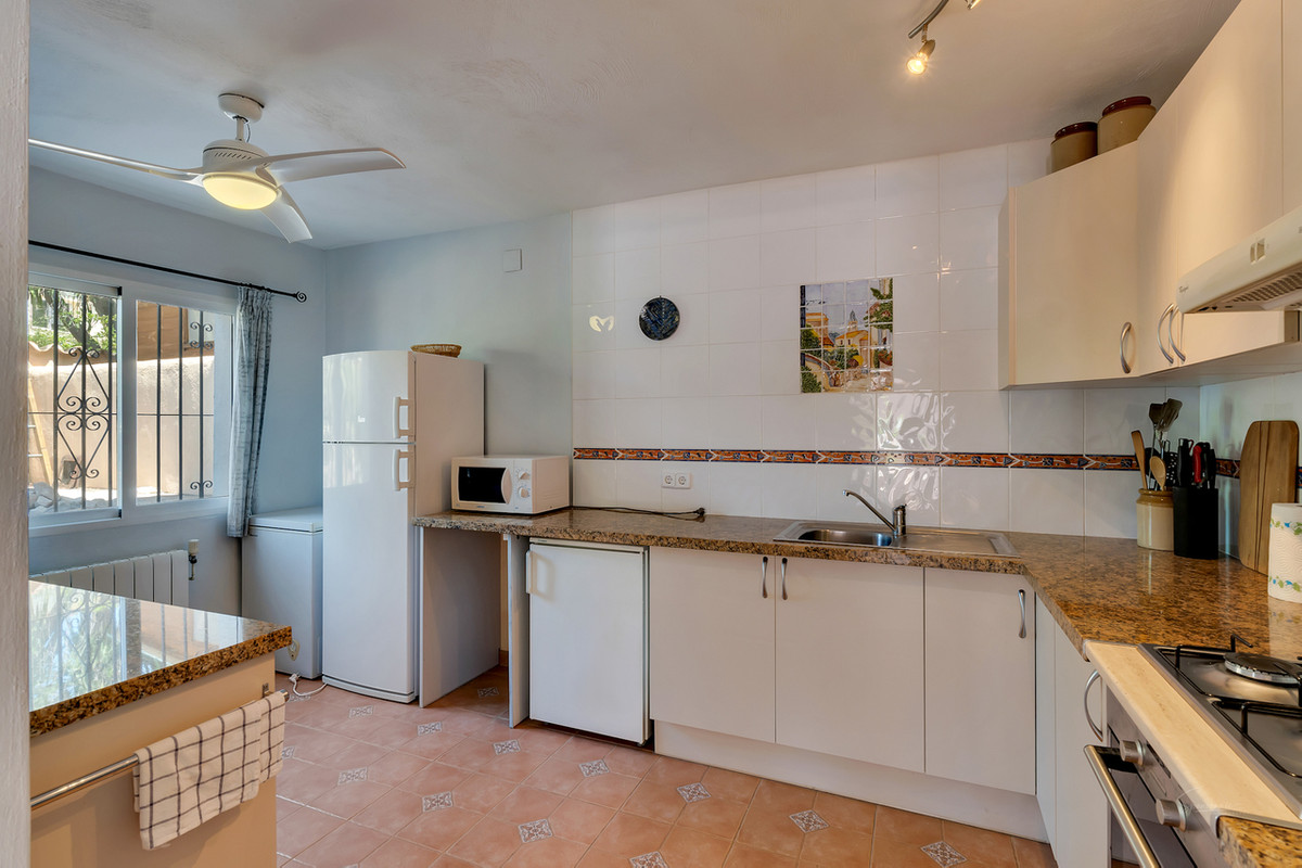 Vrijstaande Villa te koop in Jalon | 4 slaapkamers H5208226