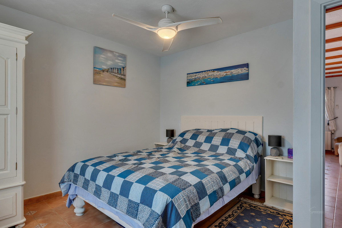 Vrijstaande Villa te koop in Jalon | 4 slaapkamers H5208226