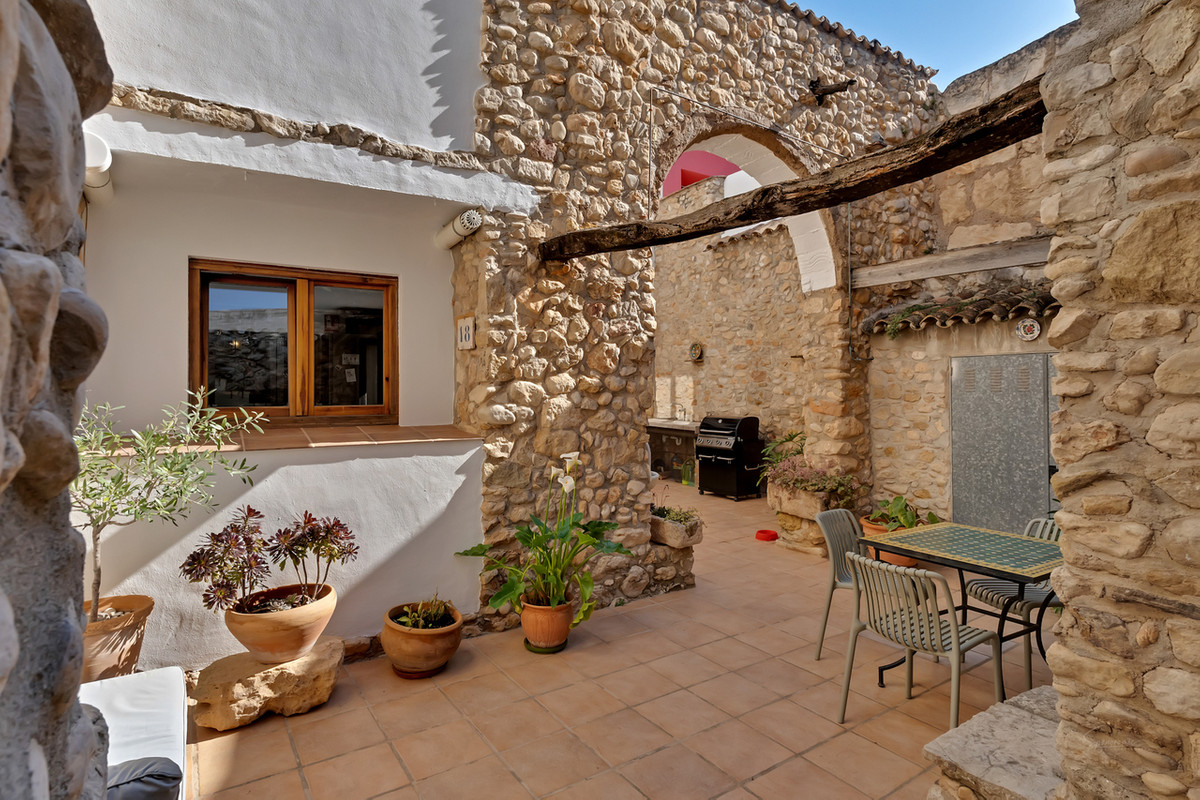 Property main view 16