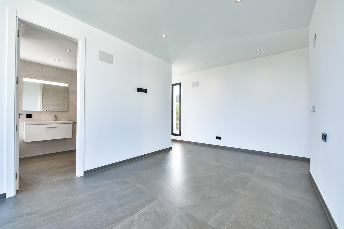 Property main view 32