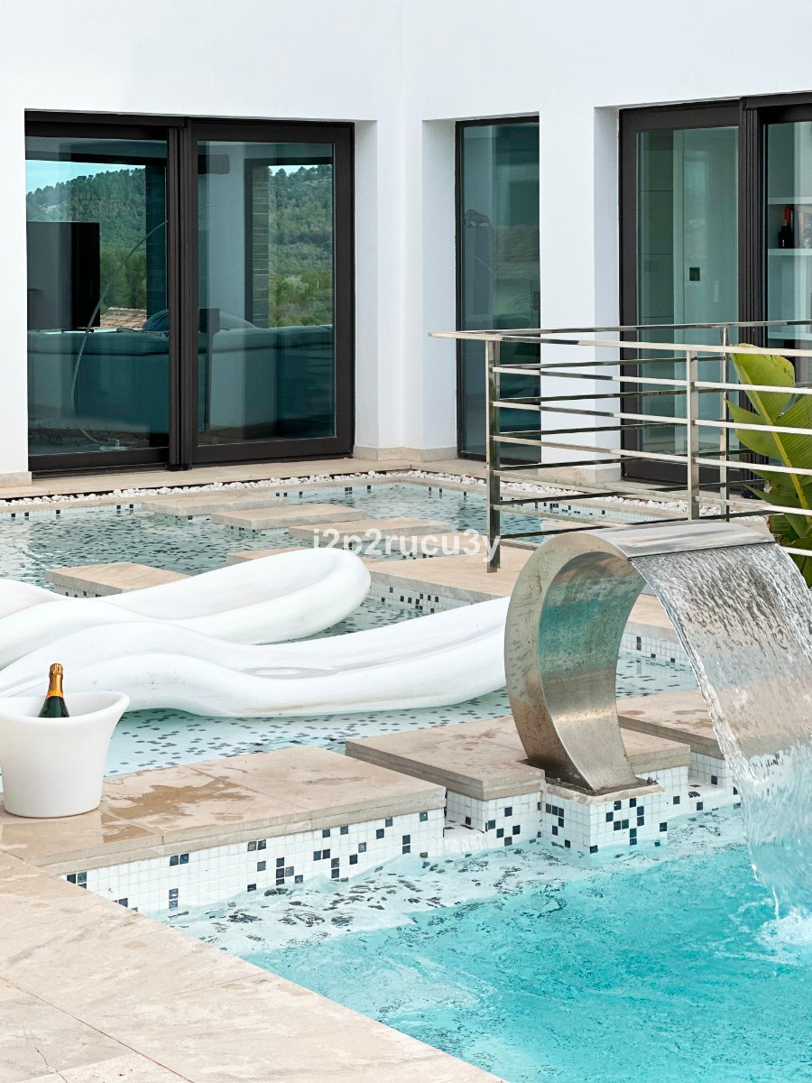 Property main view 12