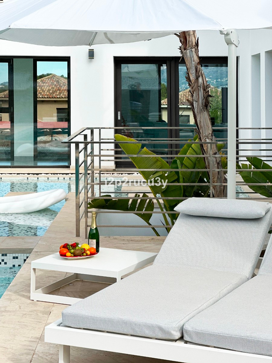 Property main view 18