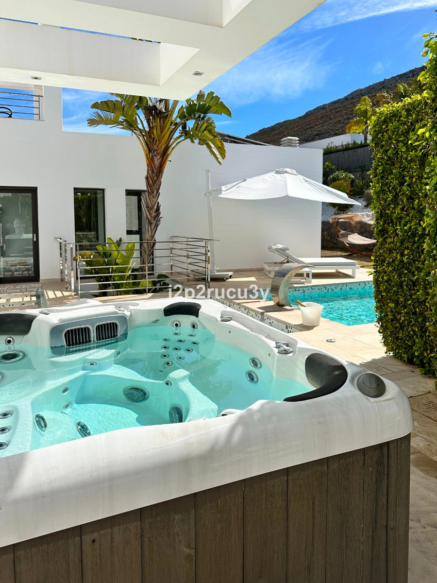 Property main view 4