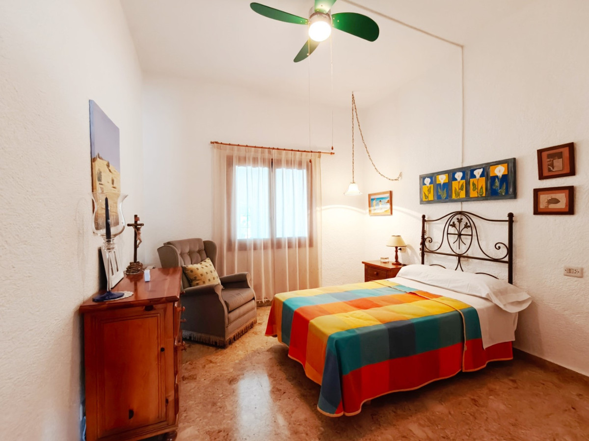 Property main view 32