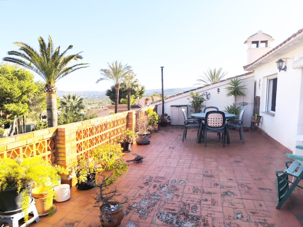 Property main view 44