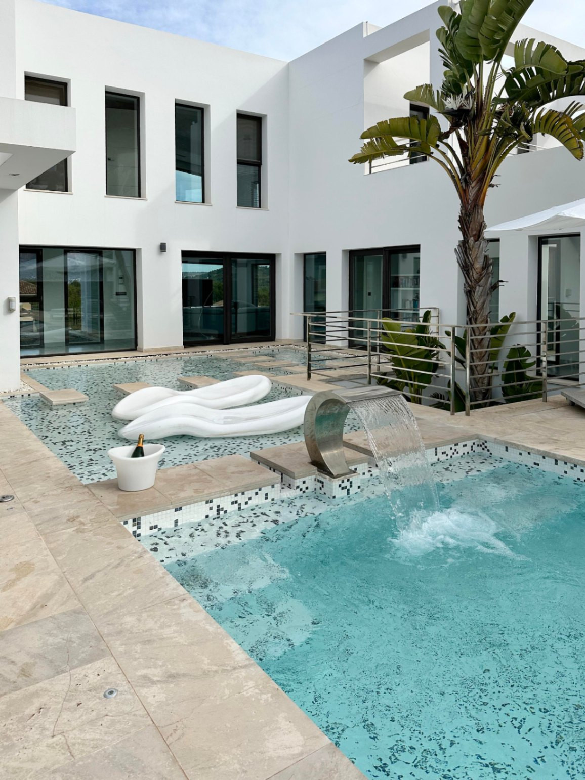 Property main view 30