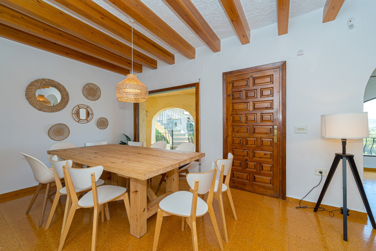 Vrijstaande Villa te koop in Javea | 5 slaapkamers H5081347