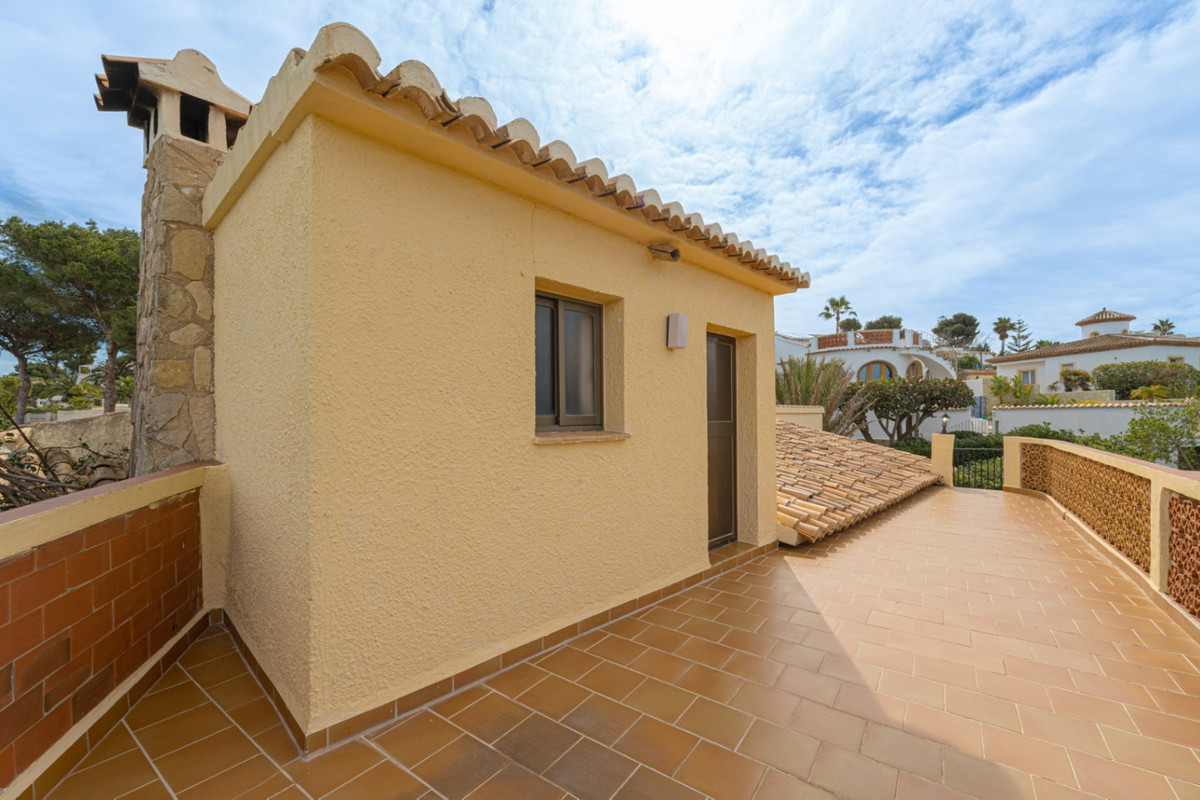 Vrijstaande Villa te koop in Javea | 5 slaapkamers H5081347