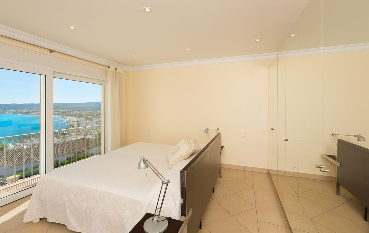 Property main view 12