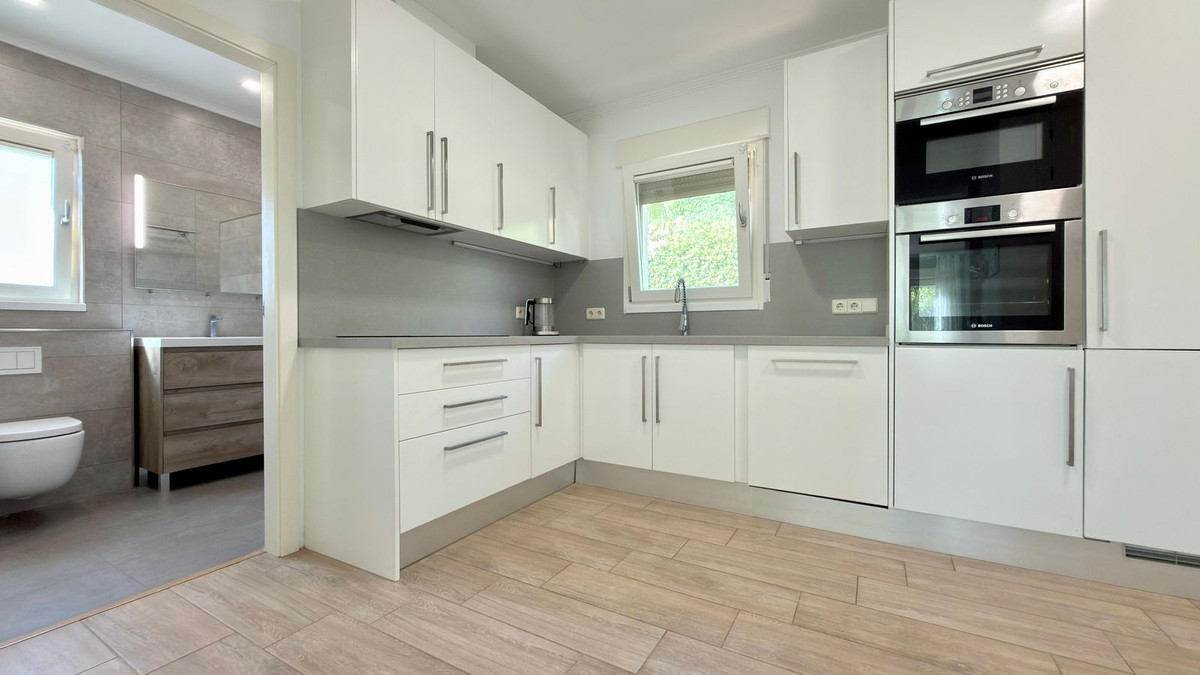 Property main view 33