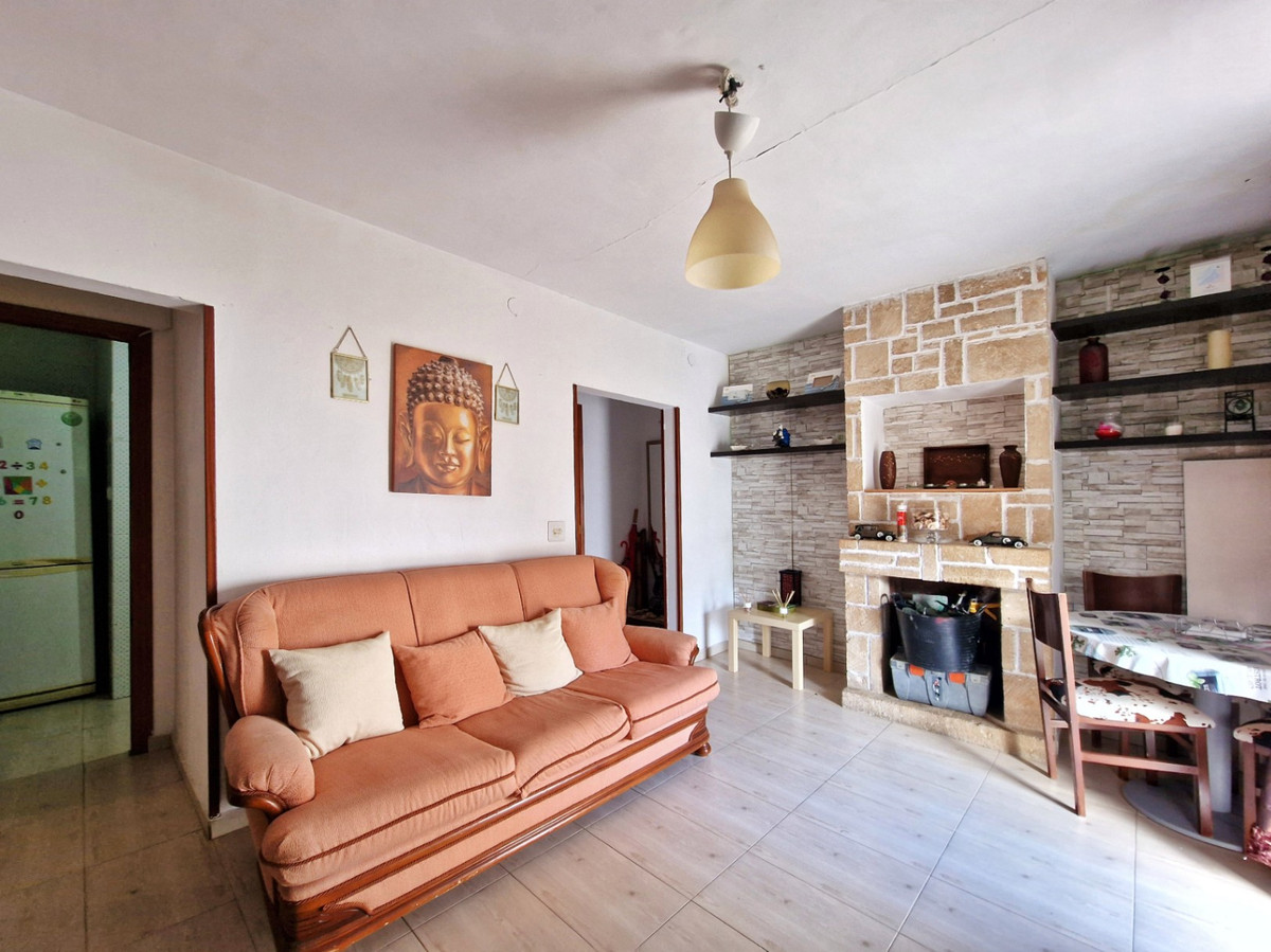 Property main view 40