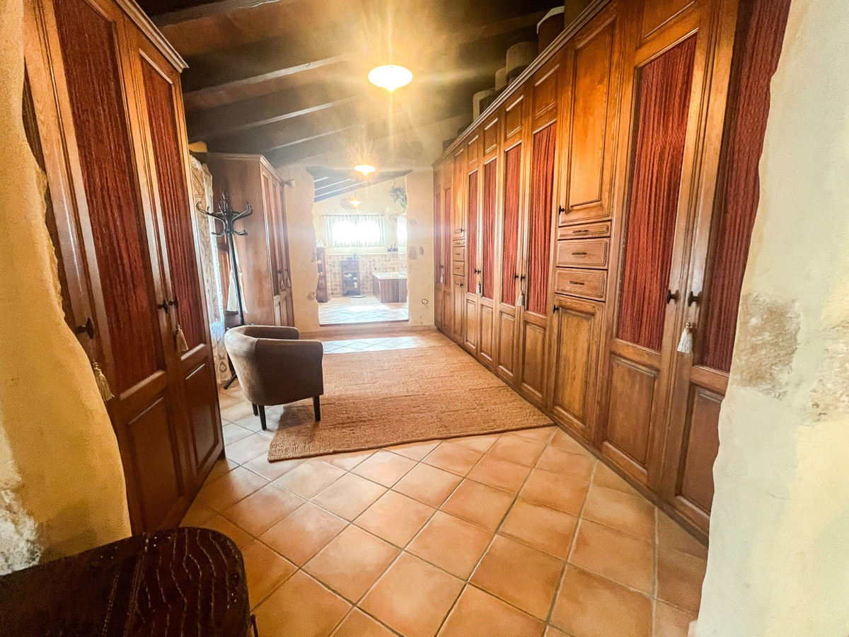 Property main view 24