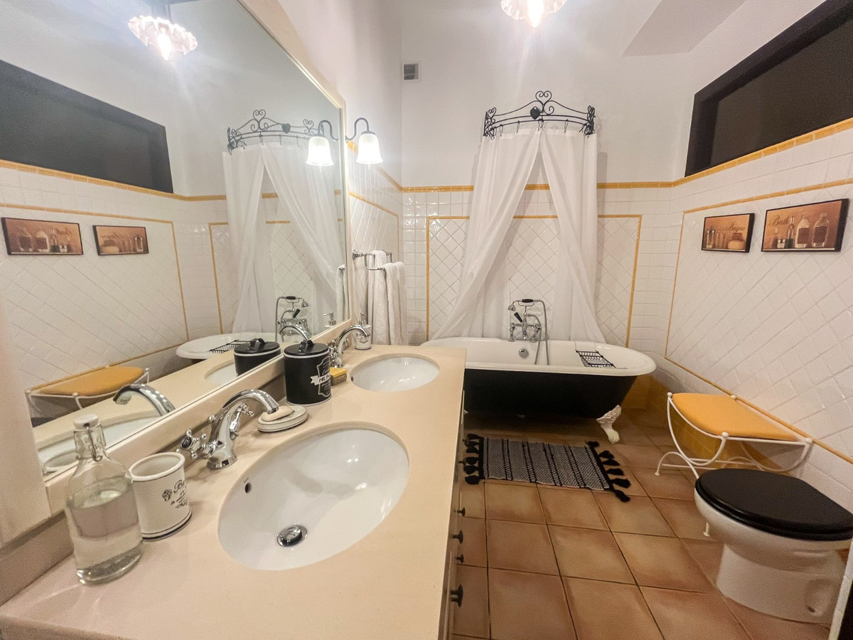 Property main view 45