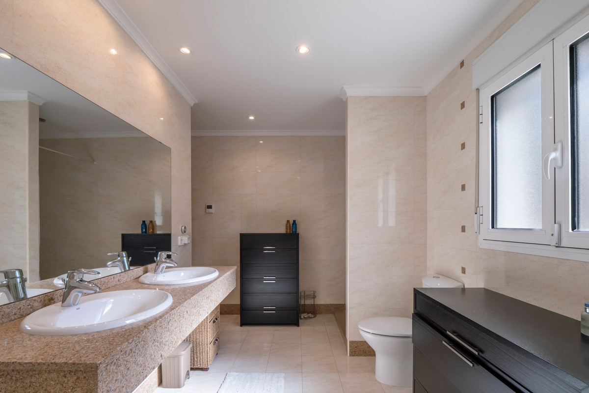 Property main view 48