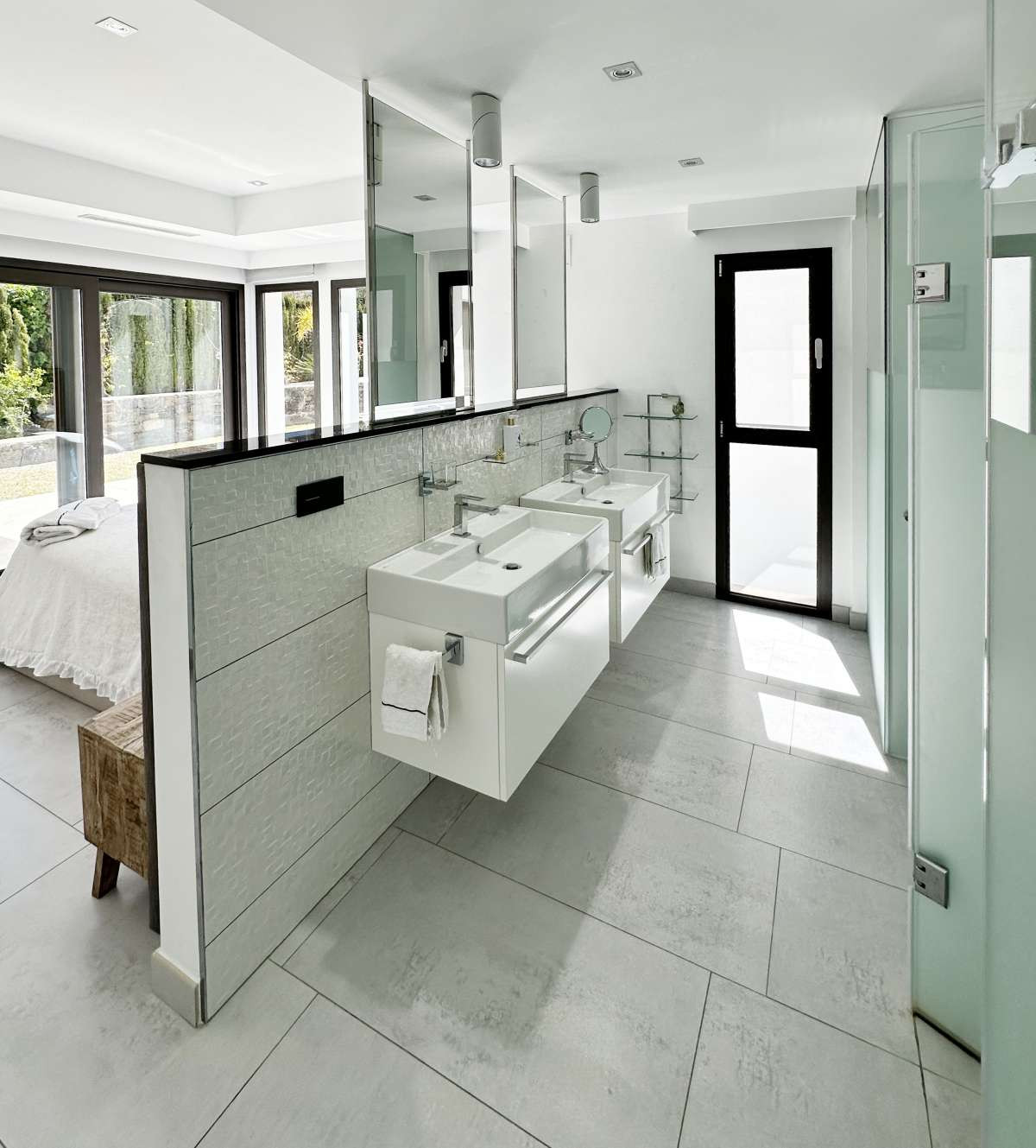 Property main view 33