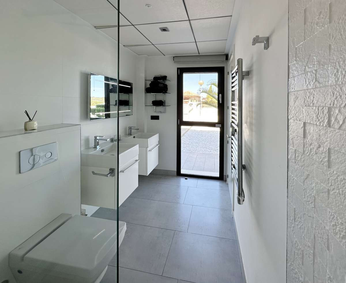 Property main view 45