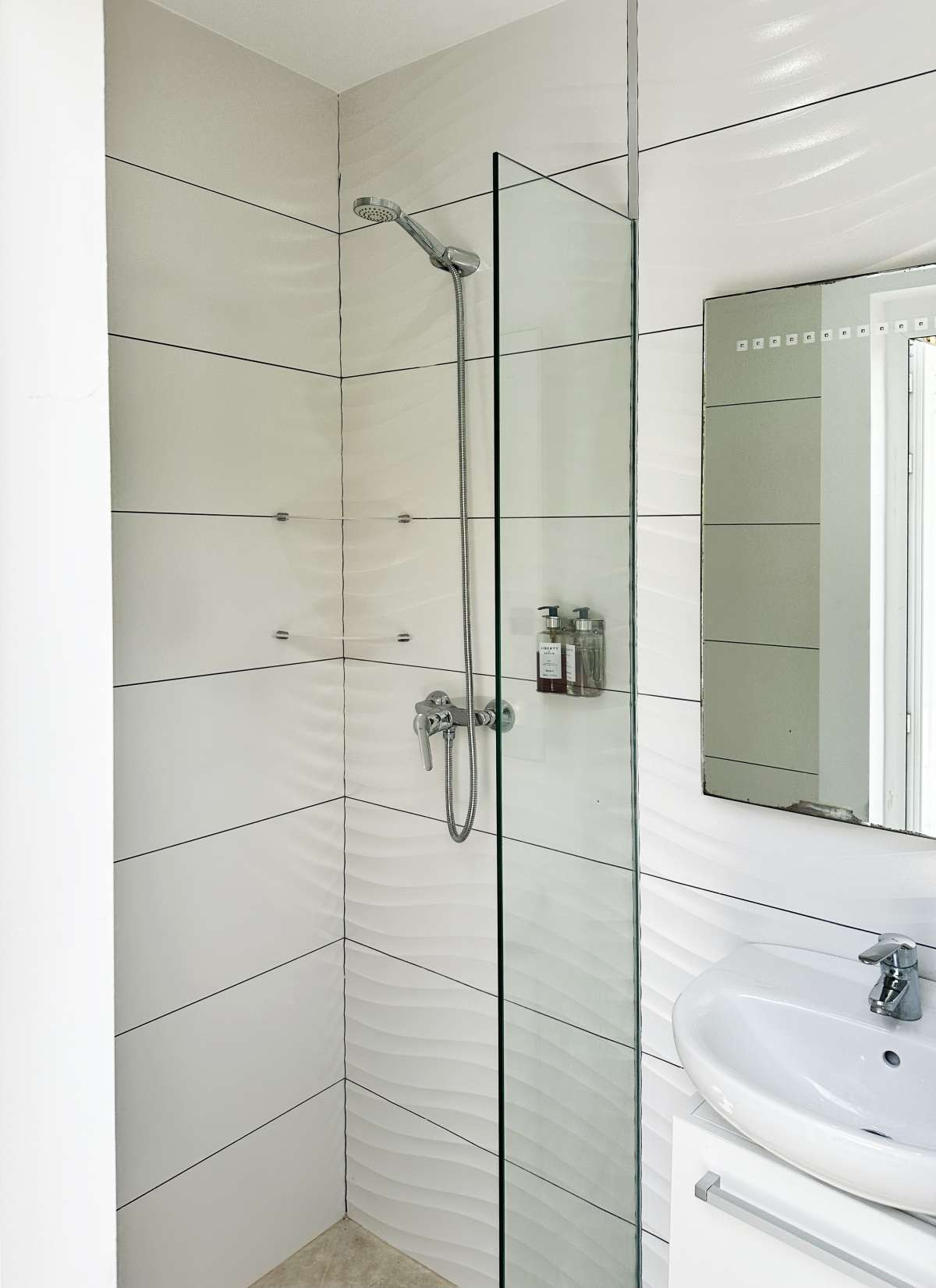 Property main view 80