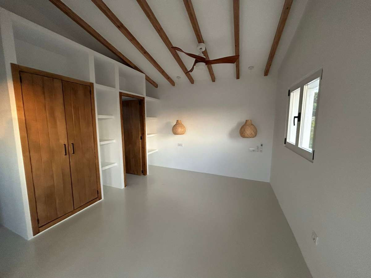 Vrijstaande Villa te koop in Javea | 5 slaapkamers H5236492