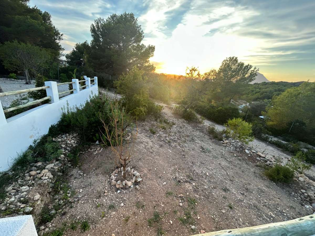 Vrijstaande Villa te koop in Javea | 5 slaapkamers H5236492