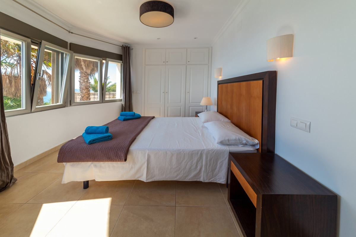 Property main view 30