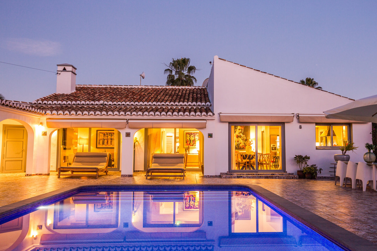 Vrijstaande Villa te koop in Javea | 4 slaapkamers H5250946