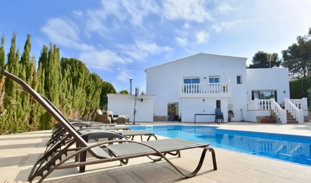 Vrijstaande Villa te koop in Javea | 5 slaapkamers H5252671