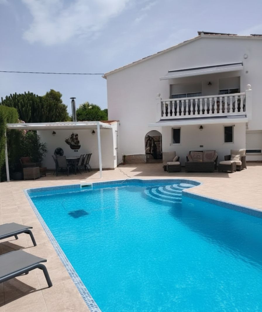 Vrijstaande Villa te koop in Javea | 5 slaapkamers H5252671