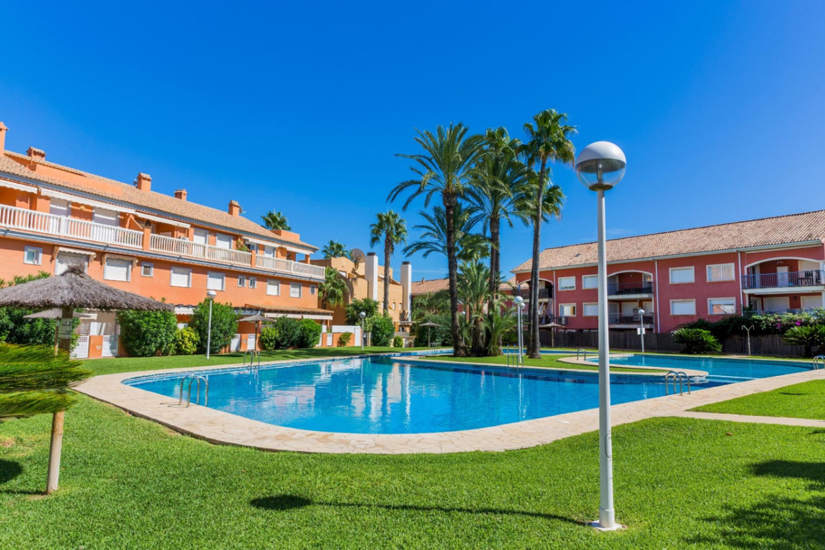 Penthouse te koop in Javea | 4 slaapkamers H5261404