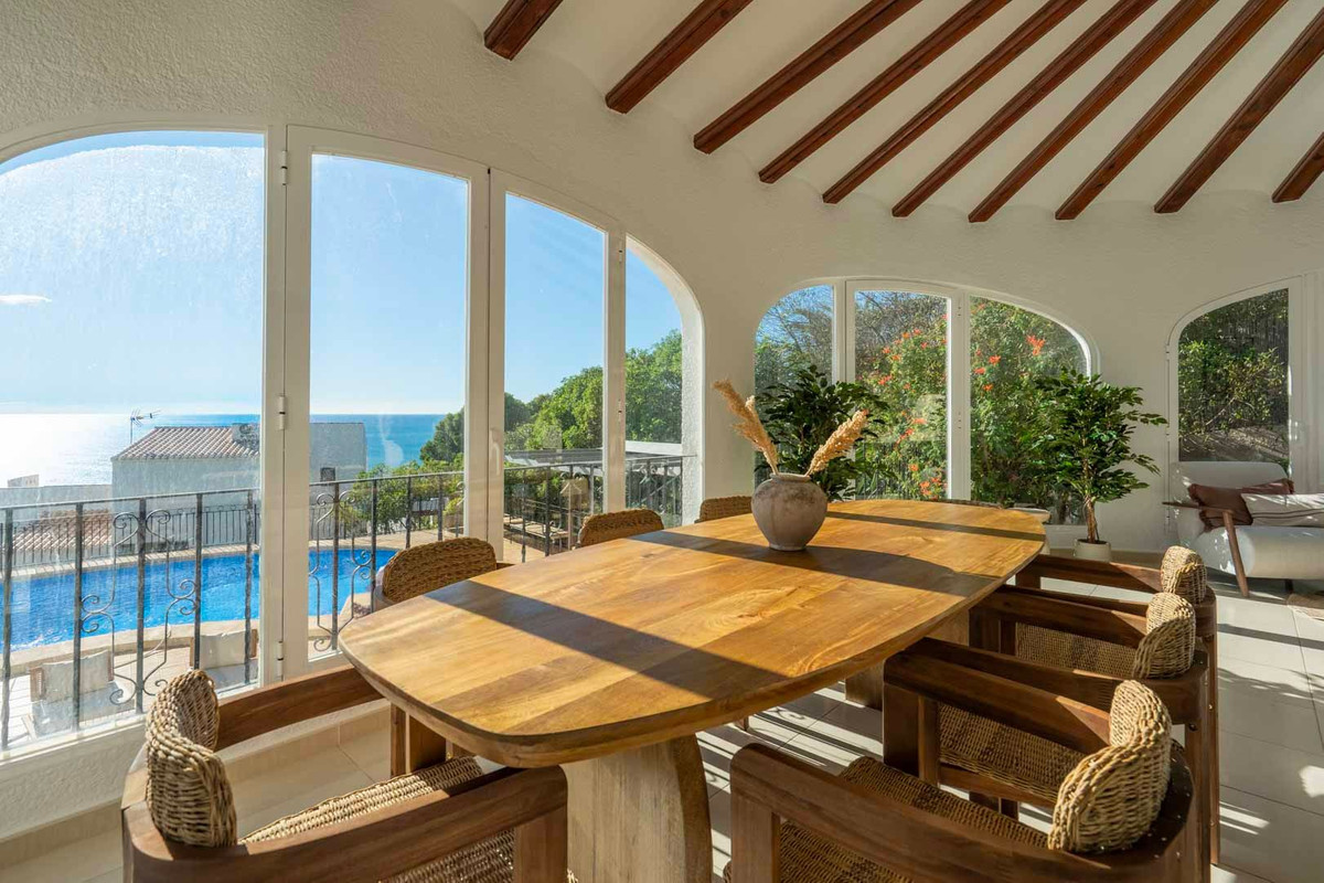 Vrijstaande Villa te koop in Javea | 4 slaapkamers H5286721