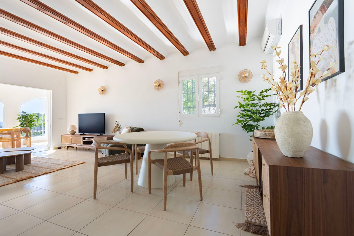 Vrijstaande Villa te koop in Javea | 4 slaapkamers H5286721