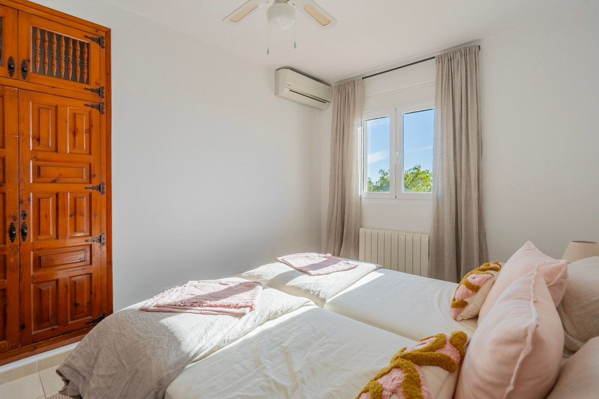 Vrijstaande Villa te koop in Javea | 4 slaapkamers H5286721